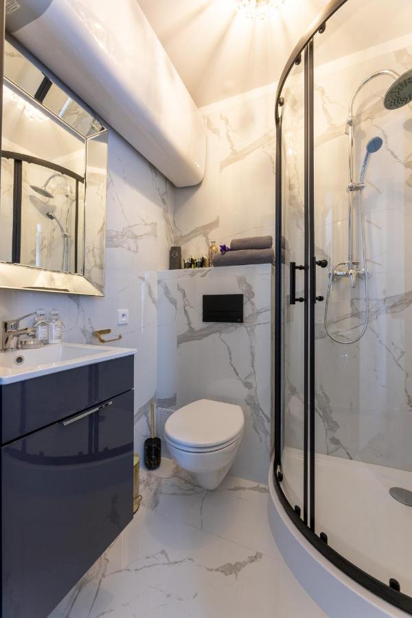 Sunrise Apartaments Luxury 罗威 外观 照片